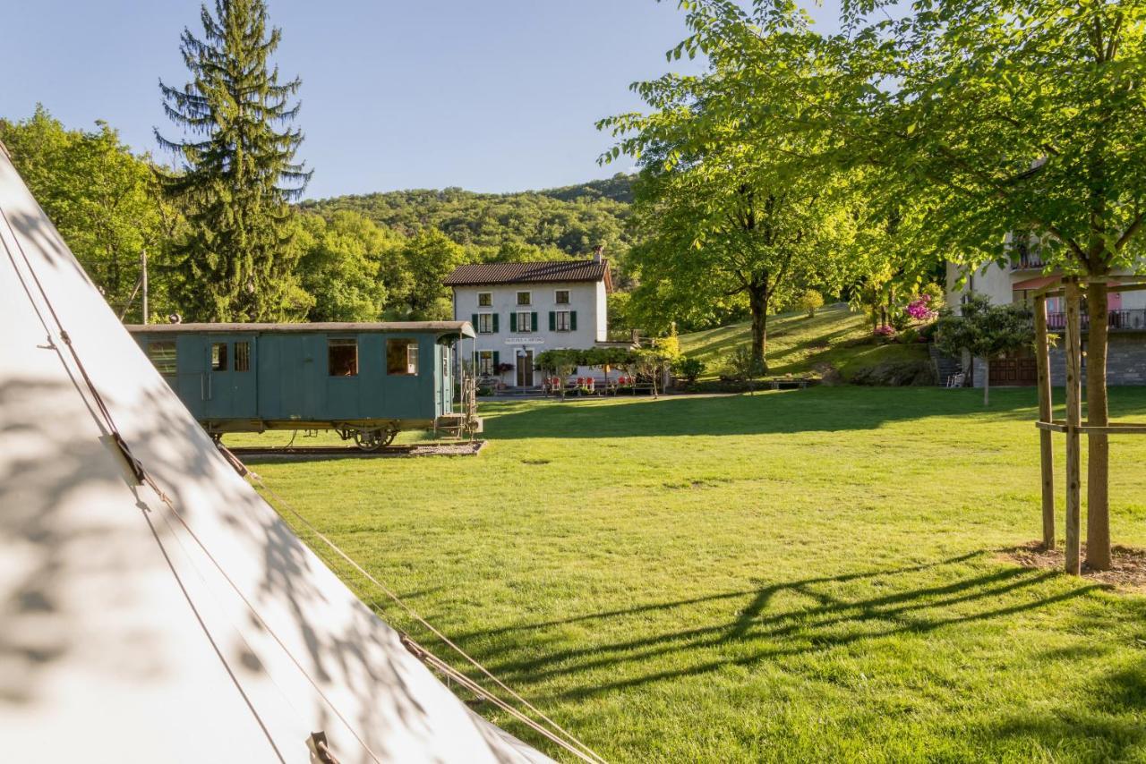 Ostello & Camping Riposo Hotell Losone Exteriör bild