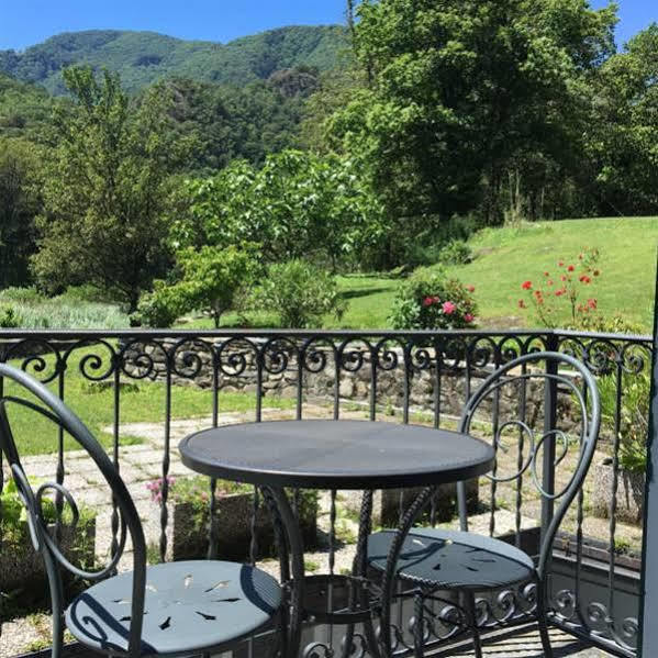 Ostello & Camping Riposo Hotell Losone Exteriör bild