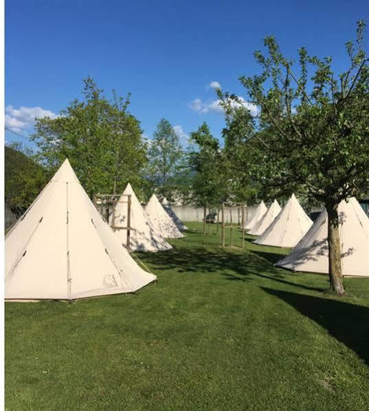 Ostello & Camping Riposo Hotell Losone Exteriör bild